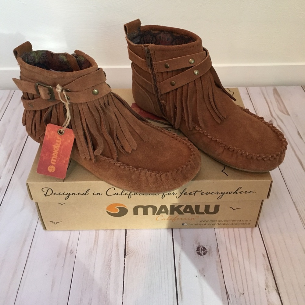 MAKALU Moccasins